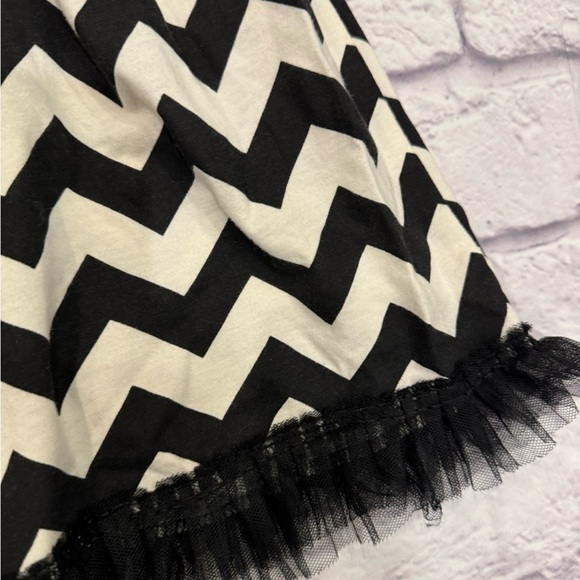 Owls & Bats Girl’s Dress Size 6 Halloween Contrast Fabrics Black Tulle Chevron - Picture 3 of 7